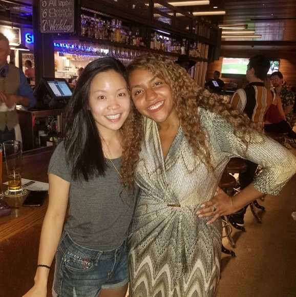 Meet your Posher, Roxanne - Picture 1 of 1